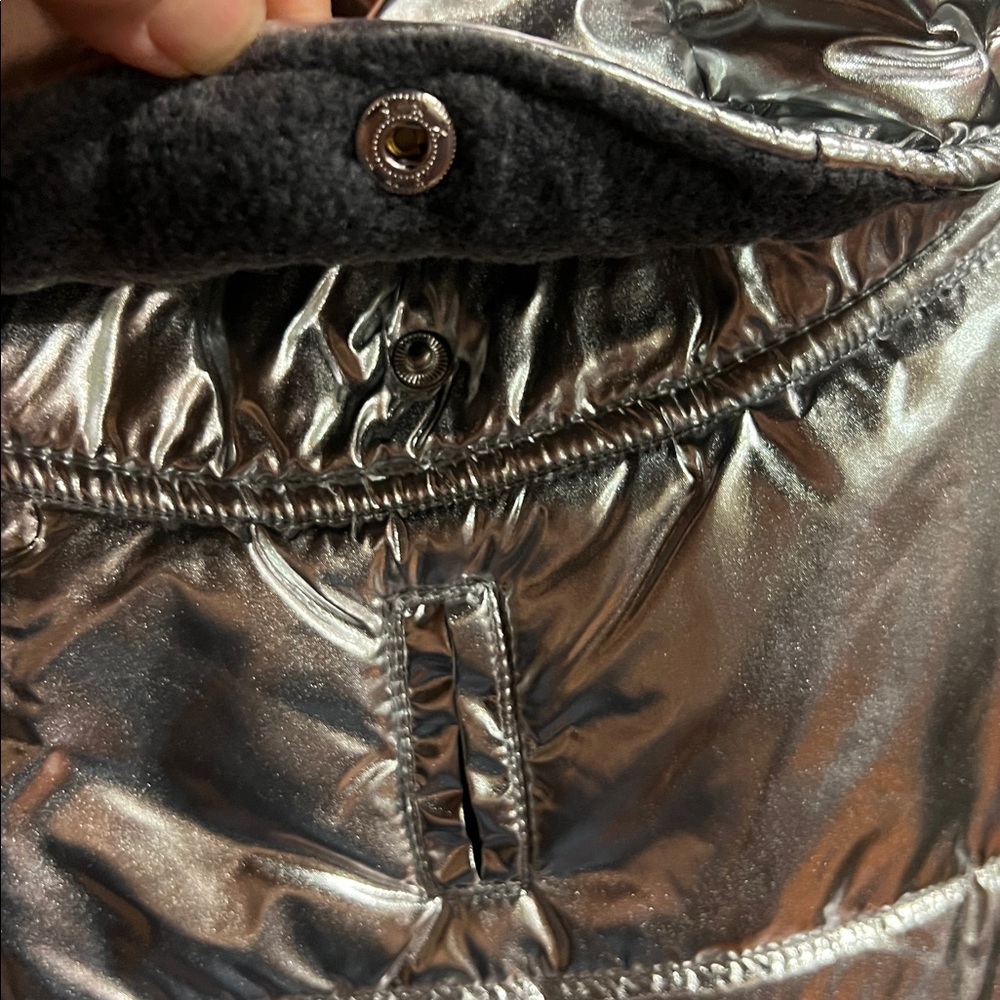 Metallic Silver Dog Winter Coat w/fleece inside- Removable Hood w/Faux Fur Trim - Picture 8 of 16